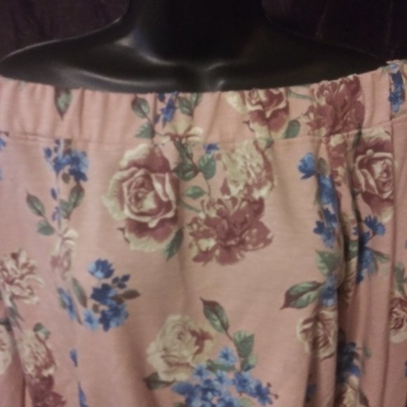 Off-Should Pink Floral Long Sleeve Top - Picture 2 of 3